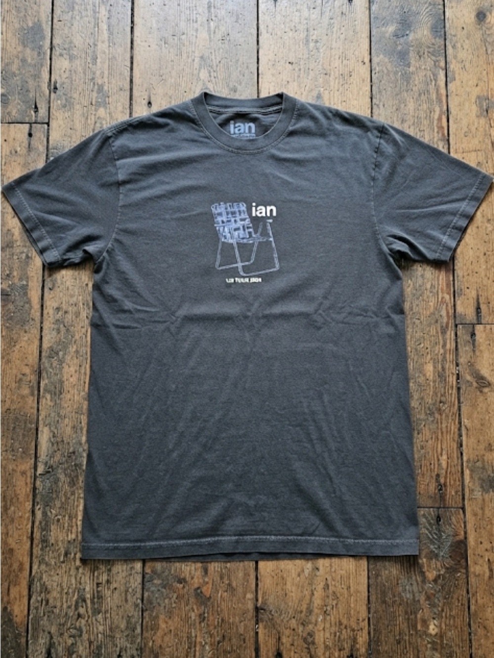 Isn Tour Shirt Men’s Size Medium faded Black